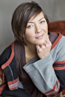 Stephanie Wallace