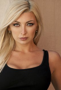 Amanda Elliott