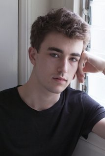 Wolf Fleetwood-Ross