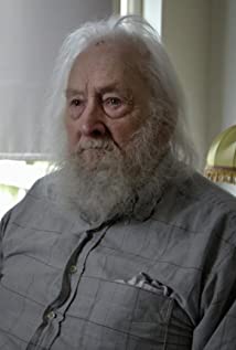 Maurice MacGowan