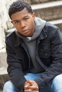 Deshae Frost